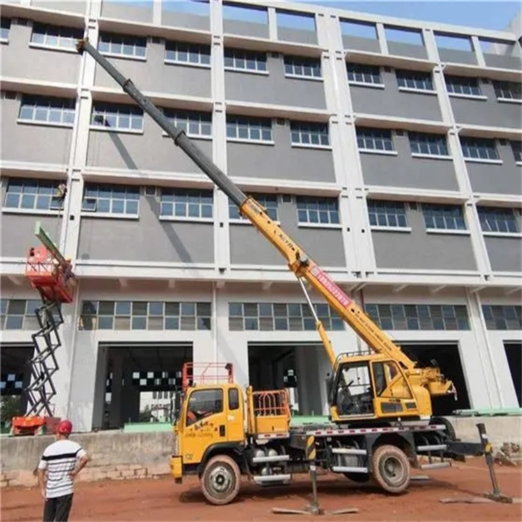 武安高楼层玻璃吊装